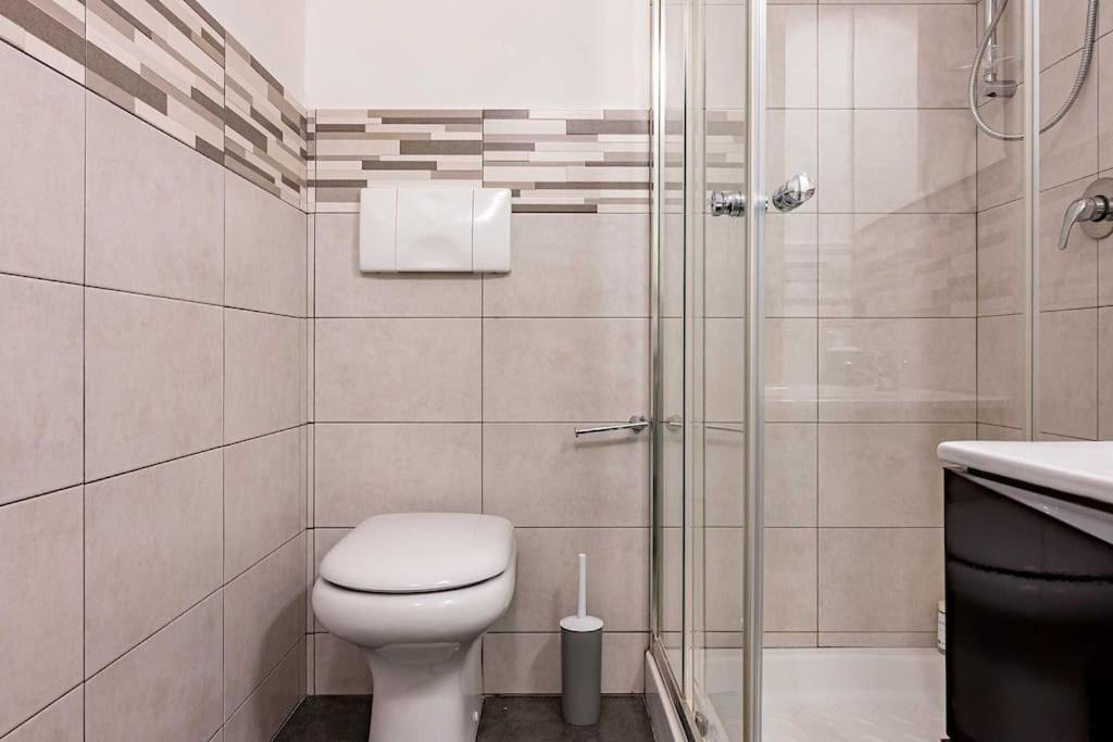 מילאנו Guest Planet - Modern Flat Centrale M2 מראה חיצוני תמונה