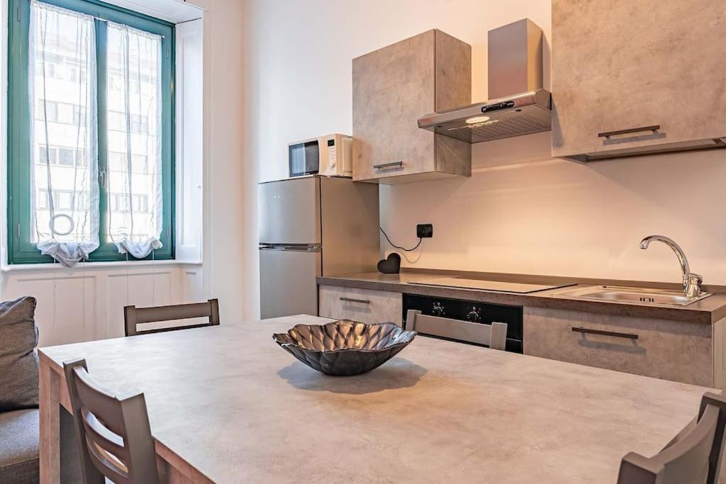 מילאנו Guest Planet - Modern Flat Centrale M2 מראה חיצוני תמונה